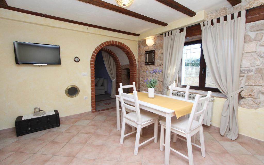 Apartments Midea 2 Rovinj Bilik gambar