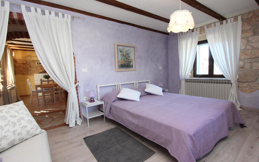 Apartments Midea 2 Rovinj Bilik gambar
